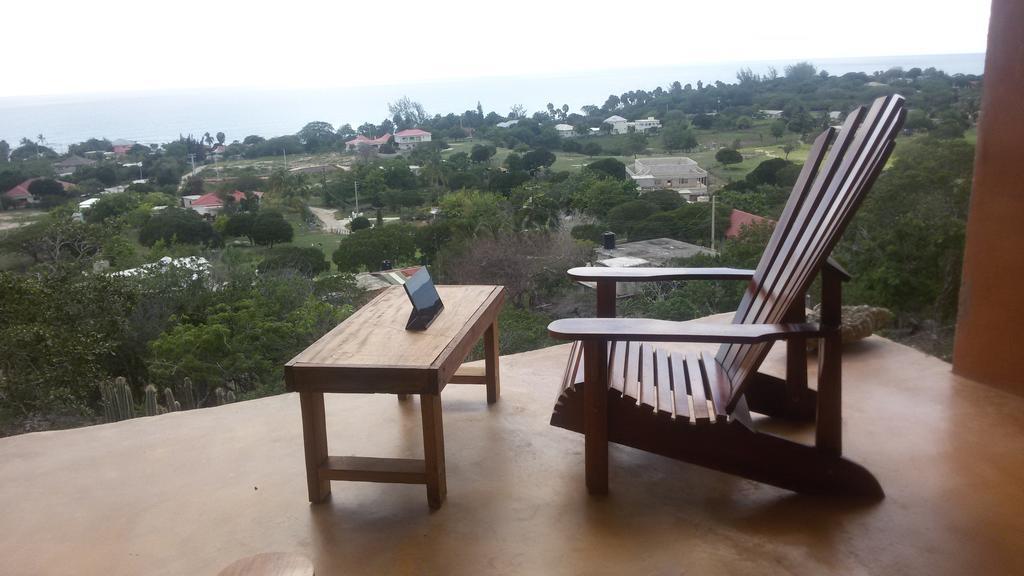 Hotel Welcoming vibes Treasure Beach Exterior foto
